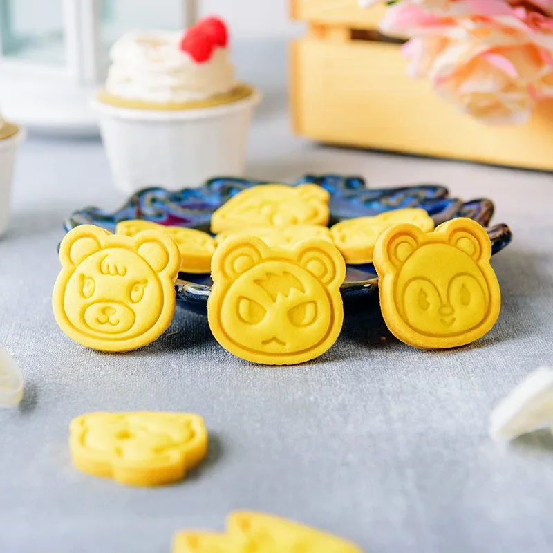 케이크 쿠키 동물의 숲 커터 귀여운 애니메이션 피규어  - Kitchen Baking Kit 리뷰 및 가격